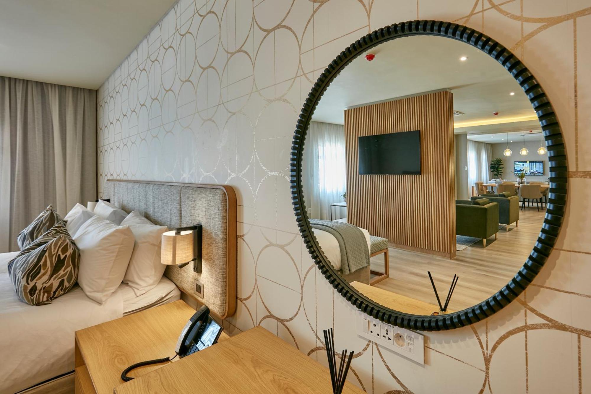 Cresta Mahalapye Hotel מראה חיצוני תמונה