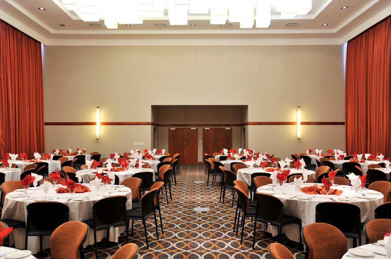 Cresta Mahalapye Hotel מראה חיצוני תמונה