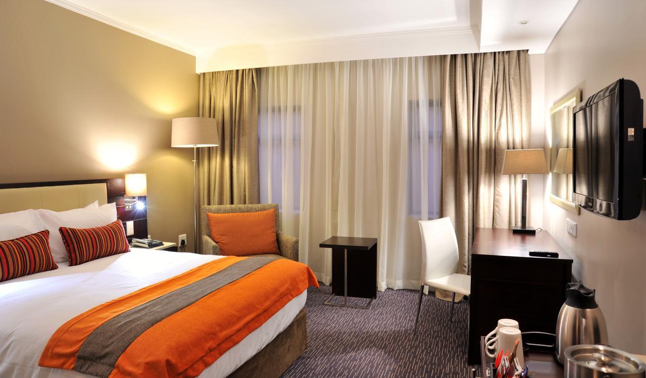 Cresta Mahalapye Hotel מראה חיצוני תמונה